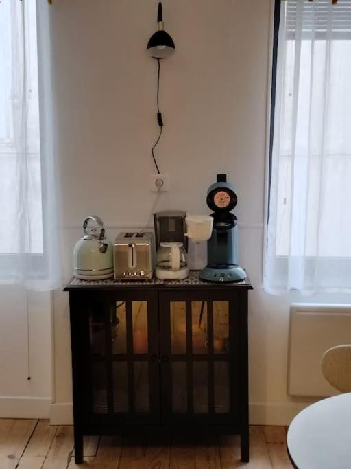 Charmante Maison De Ville Les 2B46 Кахор Екстериор снимка