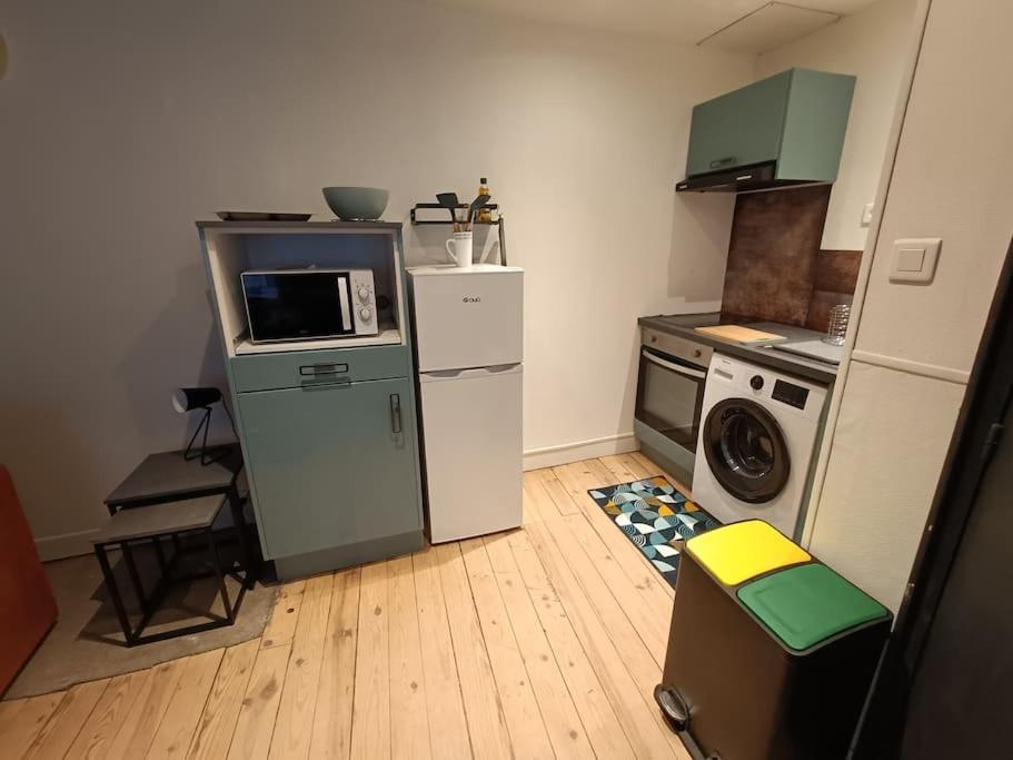 Charmante Maison De Ville Les 2B46 Кахор Екстериор снимка
